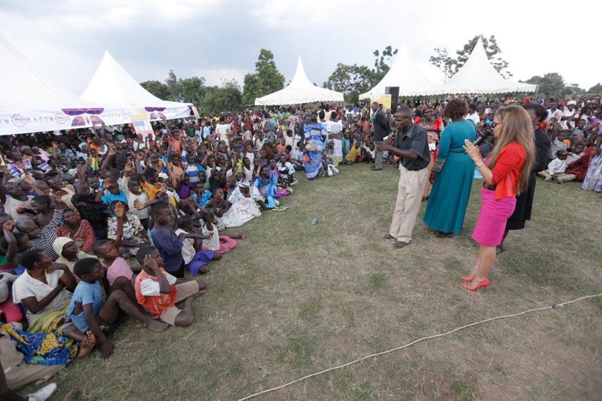 Senator Dr Rasha Kelej with the local women during her visit to Uganda