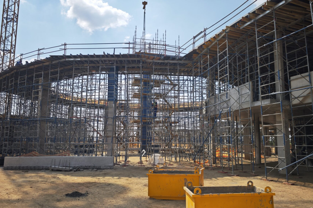 Amphitheatre structure as seen from the ground